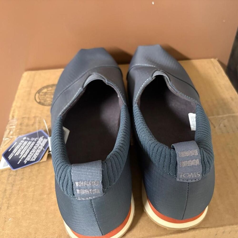 Toms Men's Navy and Blue Trainers - Picture 5 of 6